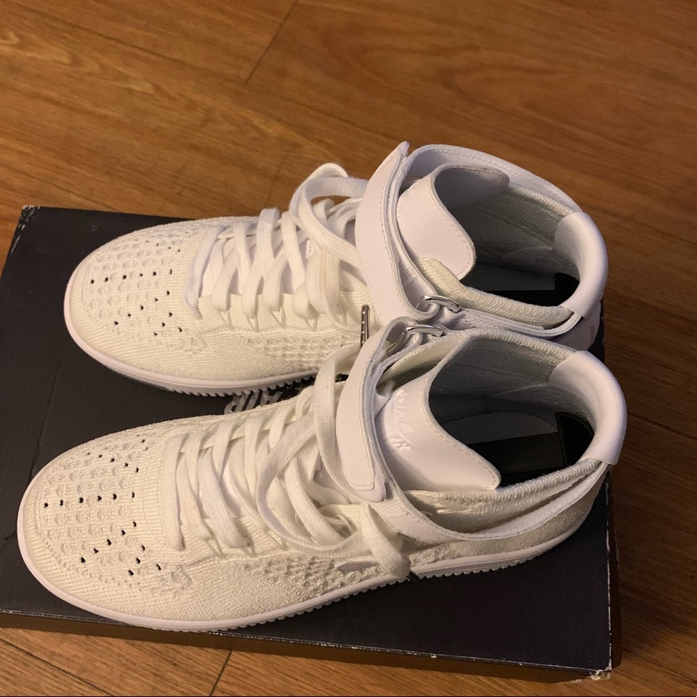 Mens🔥🔥🔥 Nike AF1 Ultra Flynit sneaker